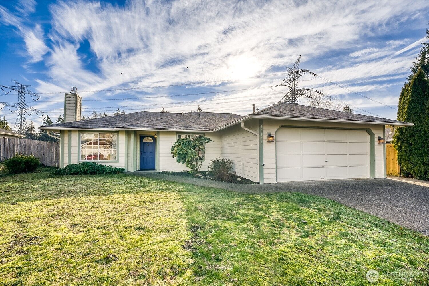 Property Photo: 21237 SE 280th Street WA 98038