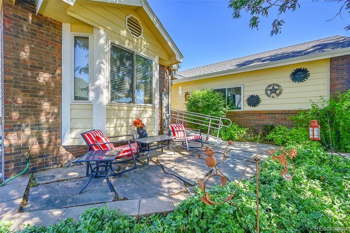 Property Photo:  2340 Birdie Way  CO 80543 