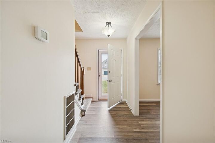 Property Photo:  3 Kansas Ct  VA 23669 