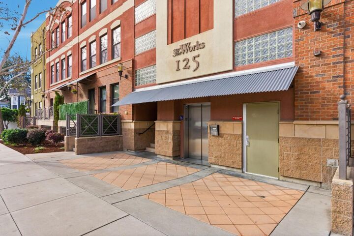 Property Photo: 125 Patterson Street 221 CA 95112