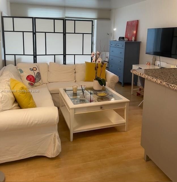 Property Photo: 155 Ocean Lane Dr 113C FL 33149