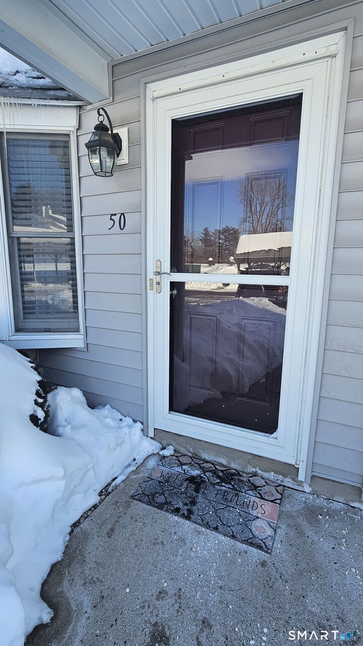 Property Photo:  50 Concord Drive 50  CT 06067 