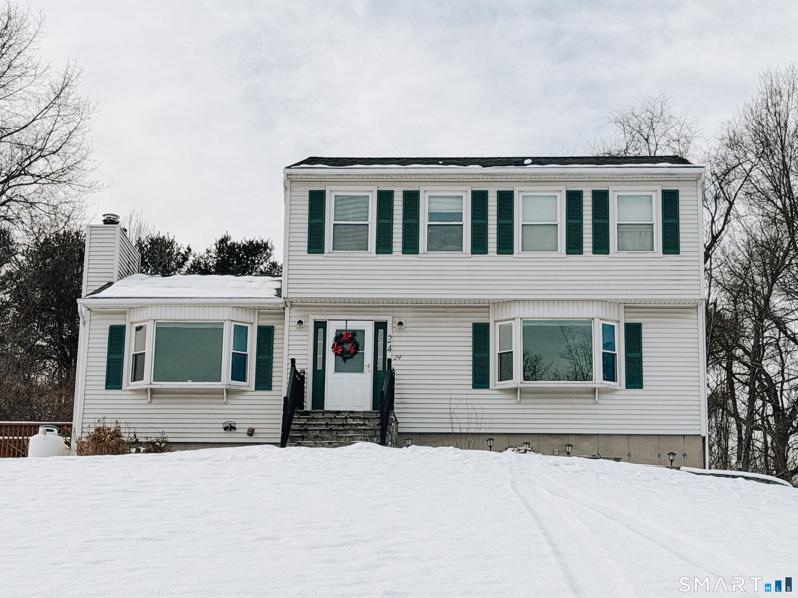 Property Photo:  24 Deer Run Drive  CT 06483 