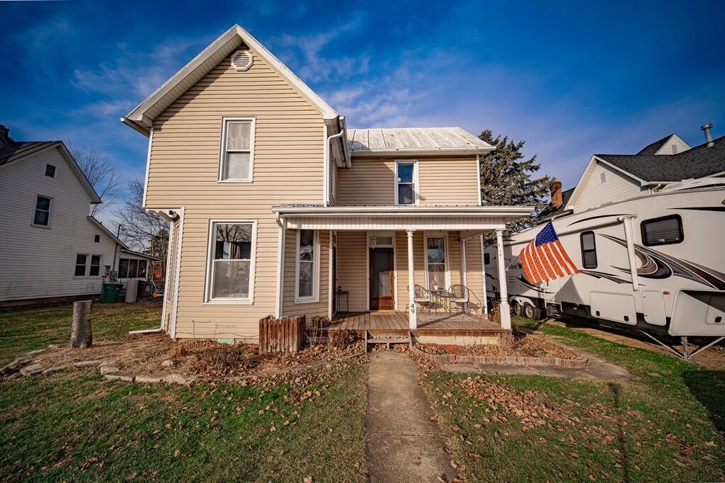 Property Photo: 49 Woodland Ave OH 45644