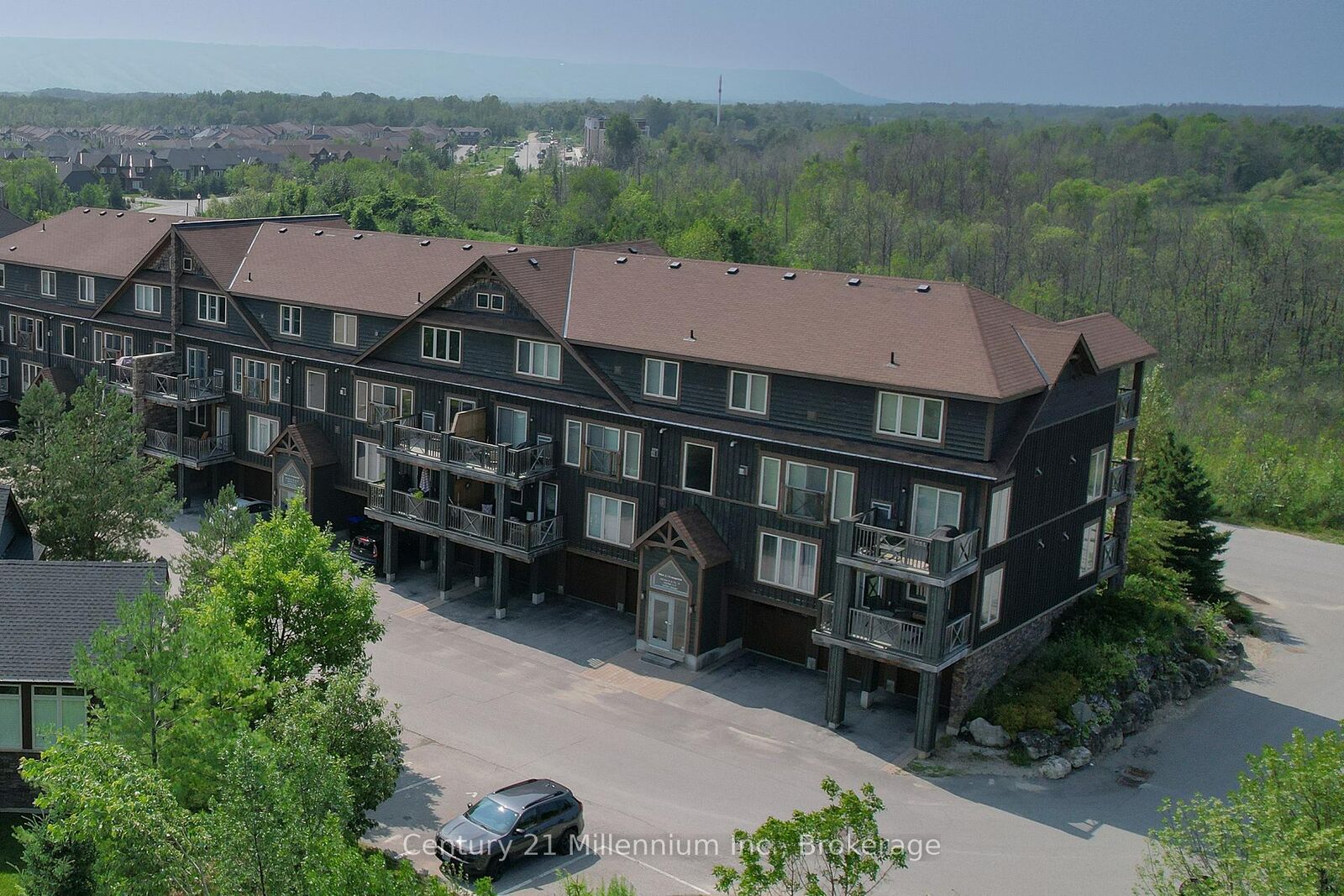 Property Photo:  24 Joseph Trail  ON L9Y 0J2 