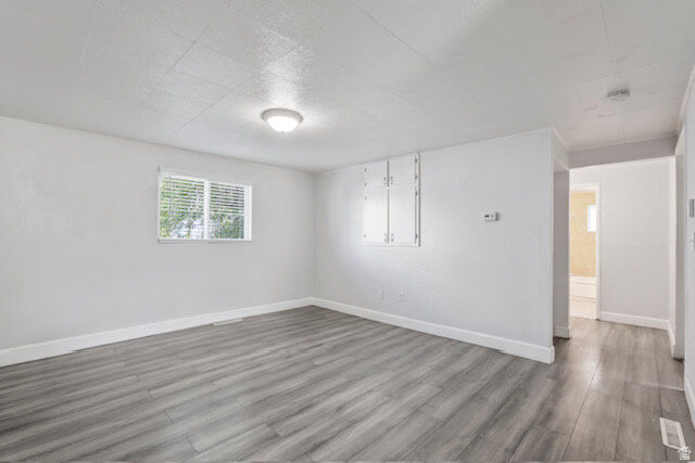 Property Photo:  51 S 400 E  UT 84015 