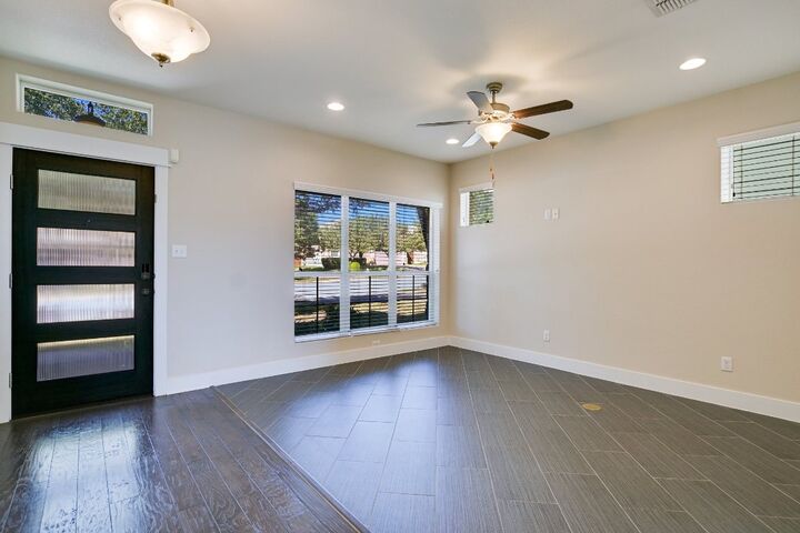 Property Photo: 11913 Natures Bend TX 78753