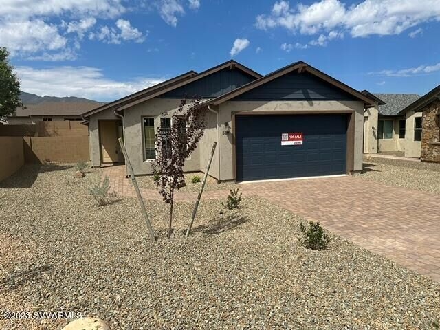 Property Photo:  580 Whistle Stop Road  AZ 86324 