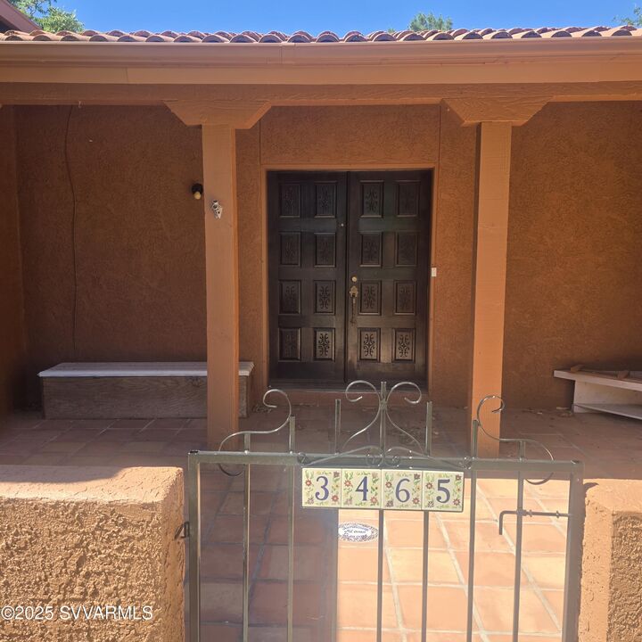 Property Photo:  3465 E Valley Lane  AZ 86335 
