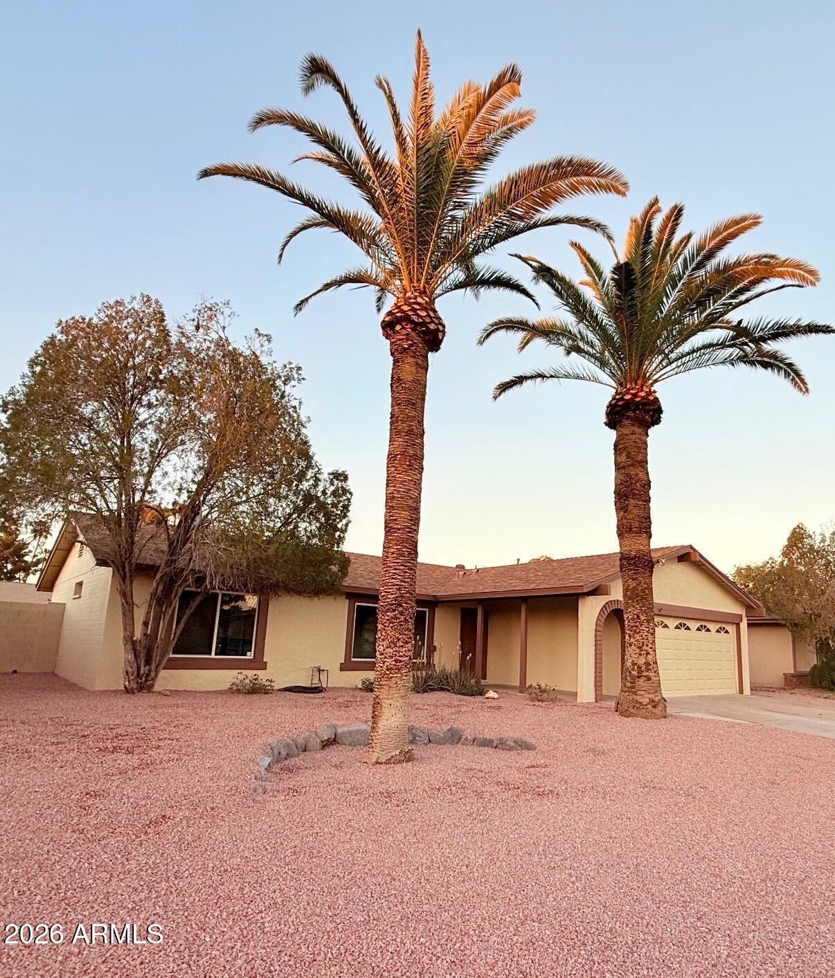 Property Photo:  2330 E Alameda Drive  AZ 85282 