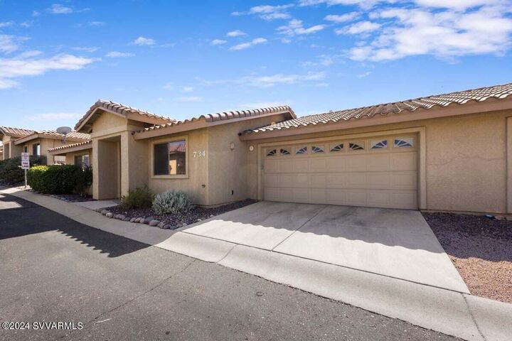 Property Photo:  734 S Skyview Lane  AZ 86326 