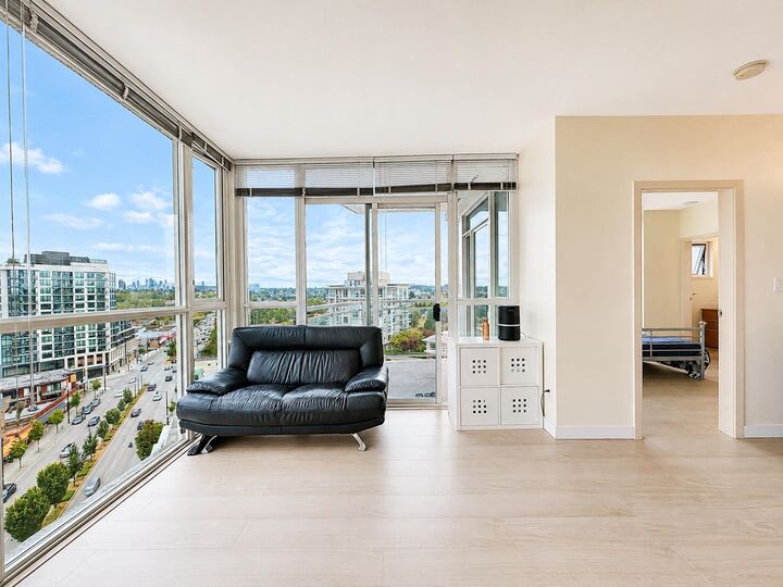 Property Photo: 4028 Knight Street 1307 BC V5N 5Y8