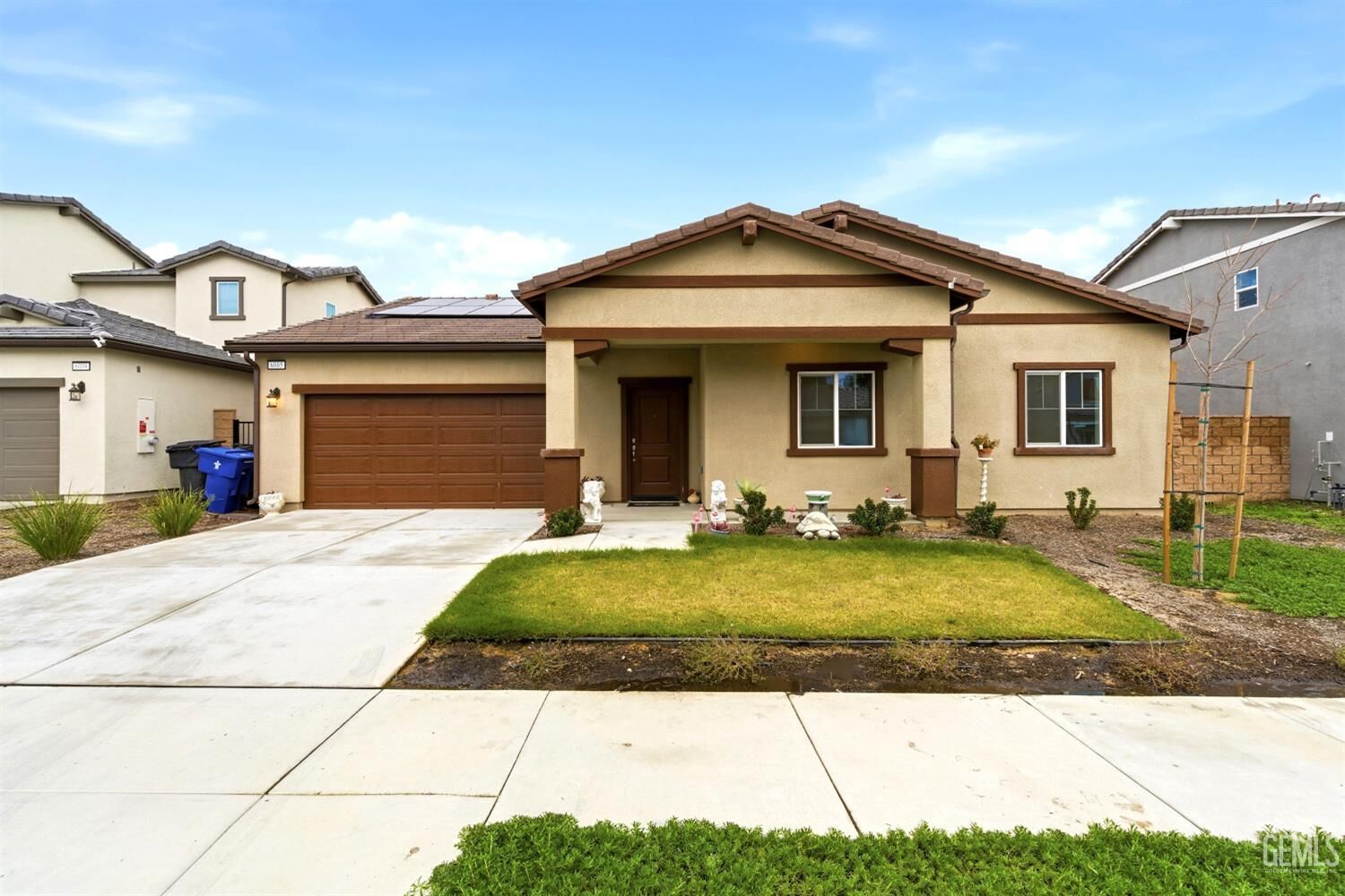 Property Photo: 6005 Cuzco Way CA 93306
