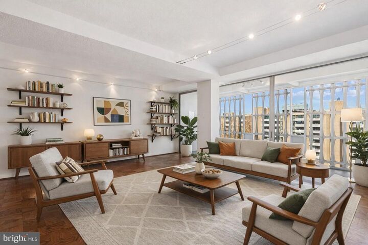 Property Photo: 1301 Delaware Avenue SW N807 DC 20024