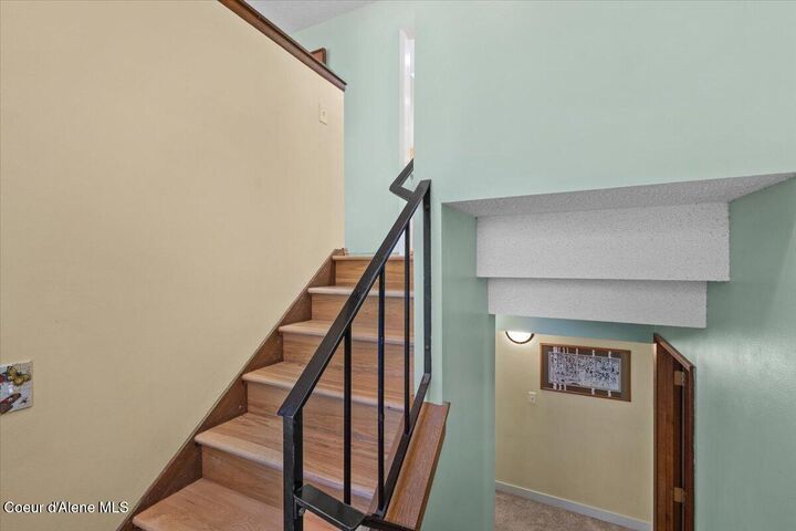 Property Photo: 1423 S Pulpwood Rd WA 99022