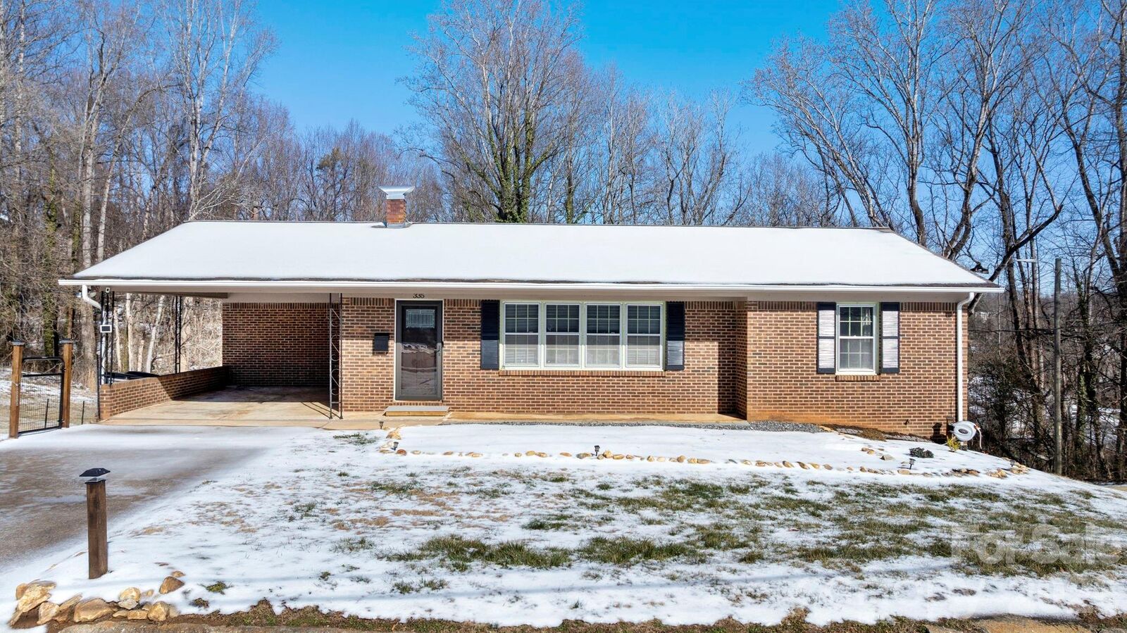 Property Photo: 335 Eastview Place NW NC 28645