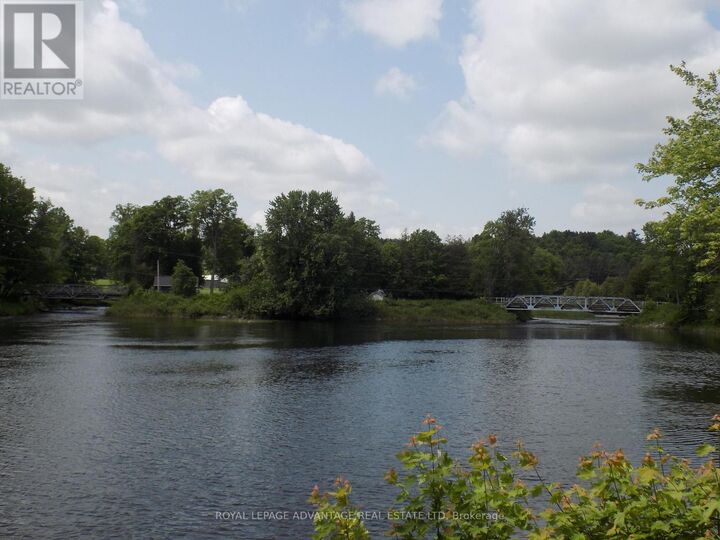 Property Photo: 847 Iron Mine Road North ON K0G 1K0