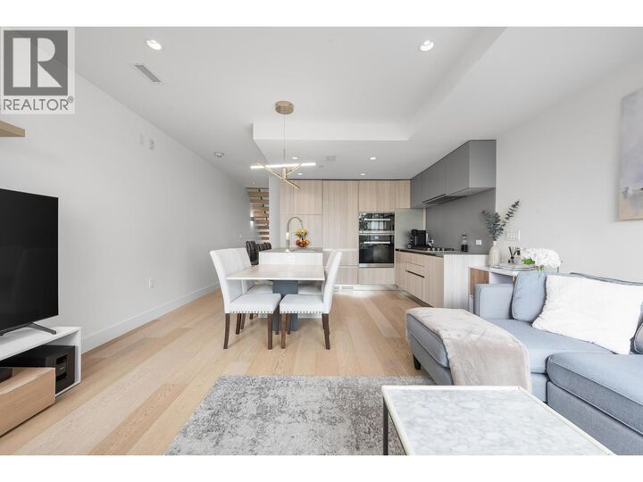 Property Photo:  138 West Woodstock Avenue  BC V5Y 0N1 