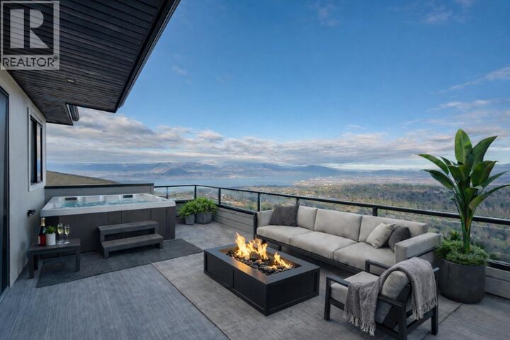 Property Photo: 1030 Emslie Street BC V1W 0C3