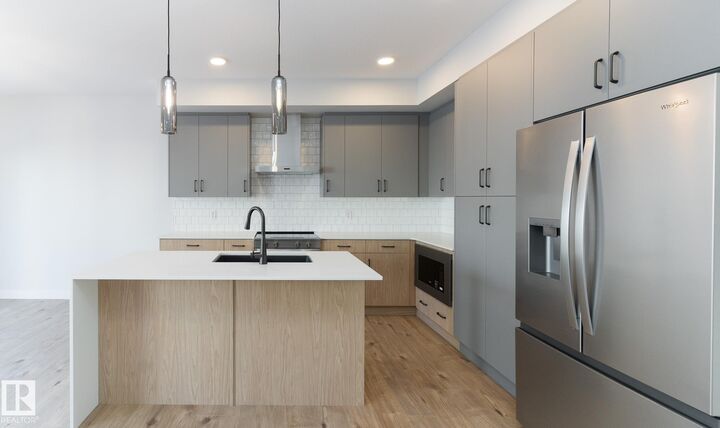 Property Photo:  3038 Dixon Landing SW  AB T6W 5L2 