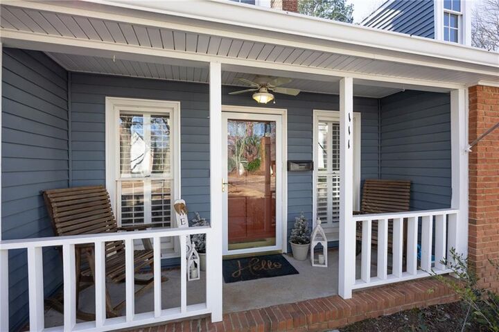 Property Photo: 111 Roswell Green Lane GA 30075