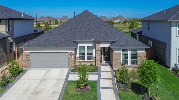 Property Photo: 7615 Laurel Bloom Lane TX 77493