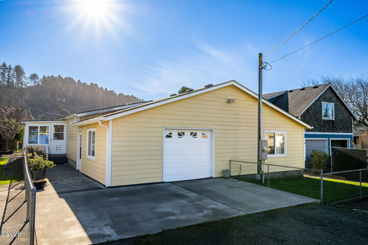 Property Photo:  343 NW 58th Street  OR 97365 