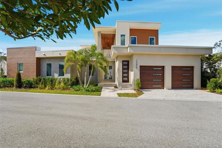 Property Photo:  13424 Beebe Alley  FL 32827 