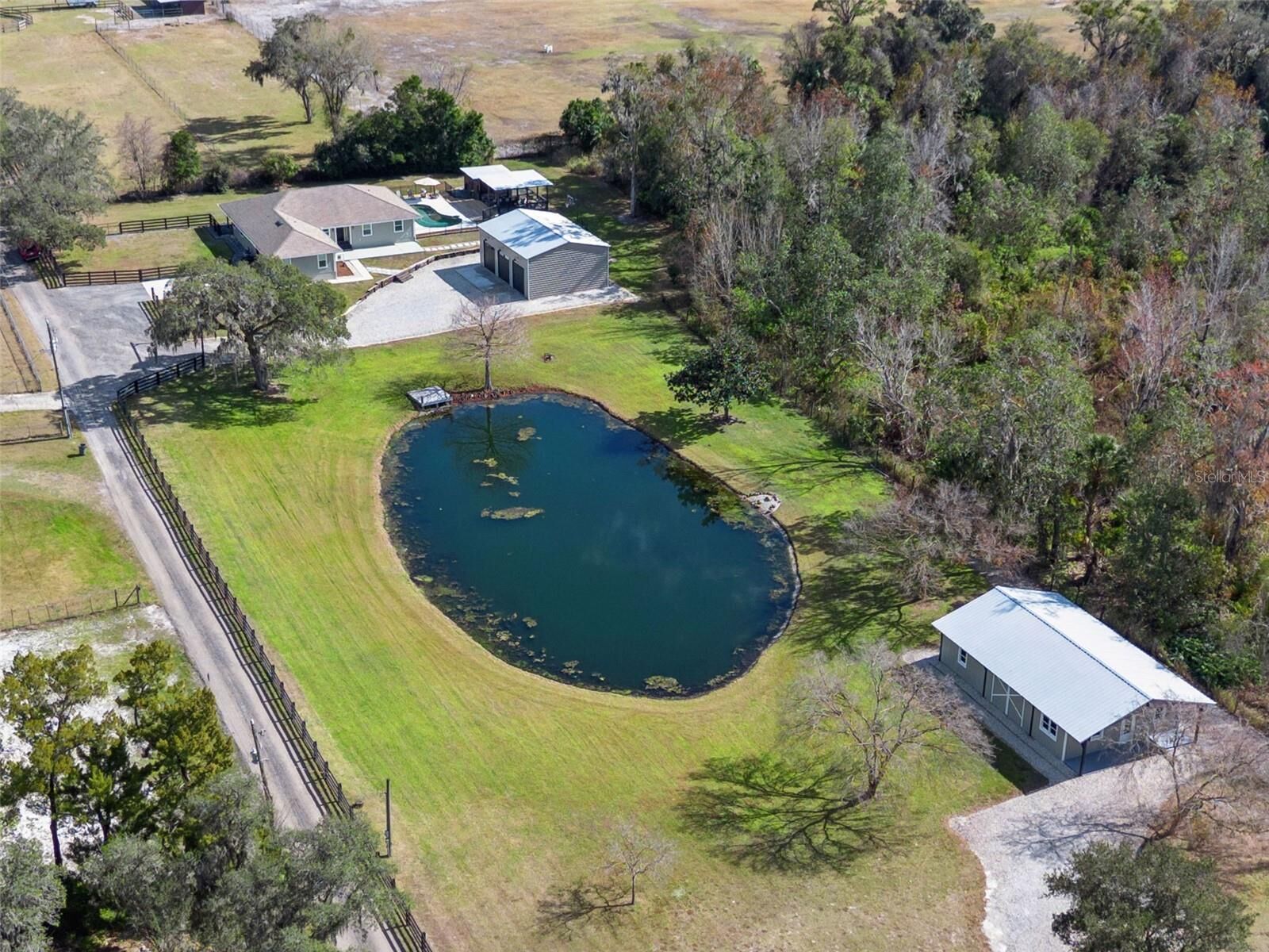 Property Photo: 323 McLain Lane FL 32732