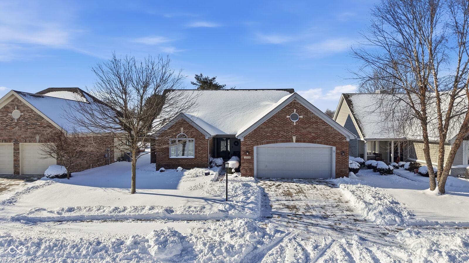 Property Photo:  12020 Clubhouse Drive  IN 46038 