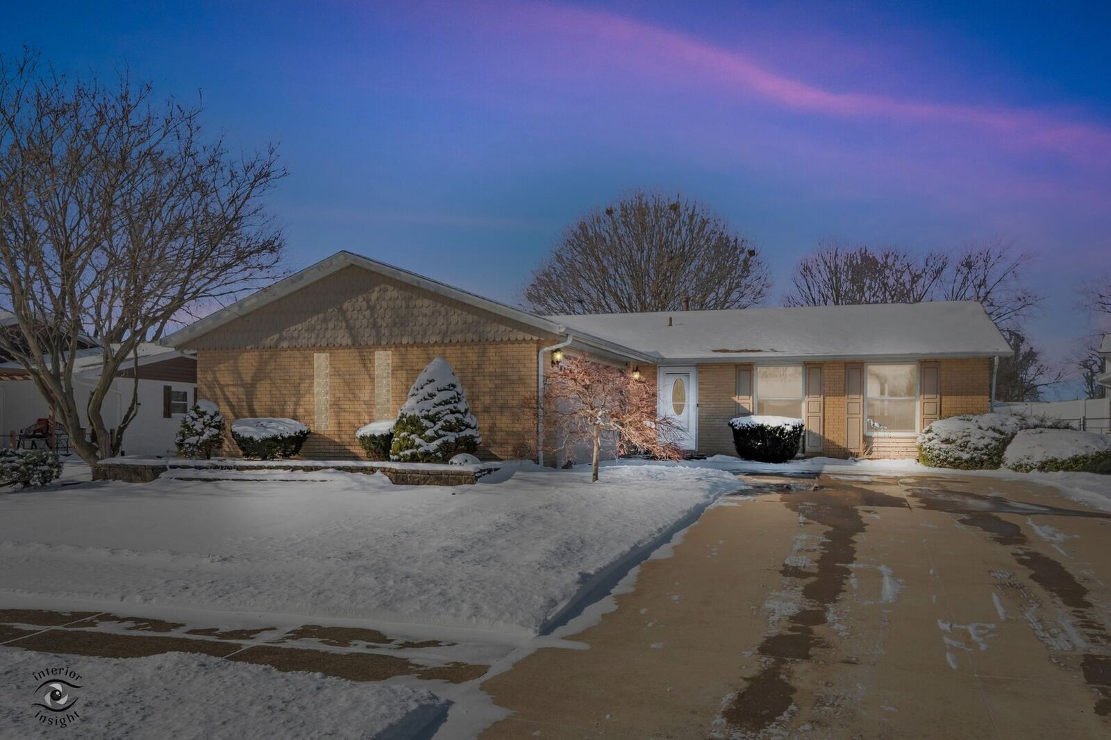 Property Photo:  817 Stonewall Drive  IL 60914 
