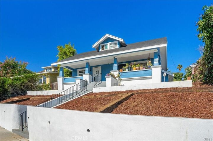 Property Photo:  2537 Elsinore St  CA 90026 