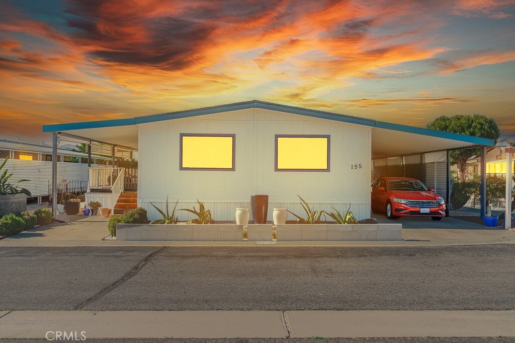 Property Photo:  1300 W Menlo Avenue 155  CA 92543 