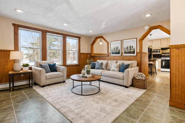 Property Photo:  218 Highland Avenue  ME 04345 