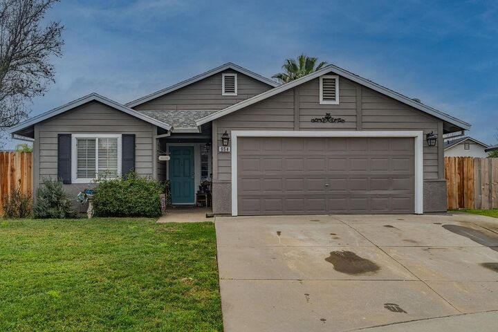 Property Photo: 954 Port Ashton Court CA 95632