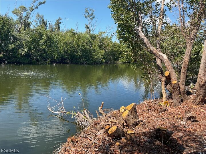 Property Photo:  7156 Cobiac Drive  FL 33956 