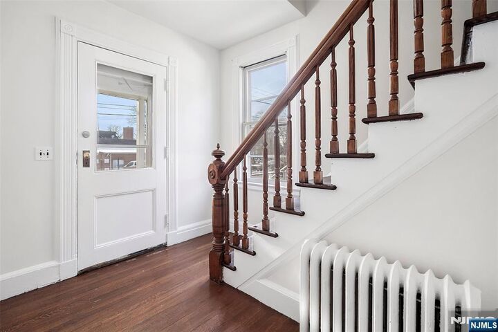 Property Photo:  101 Brook Avenue  NJ 07631 