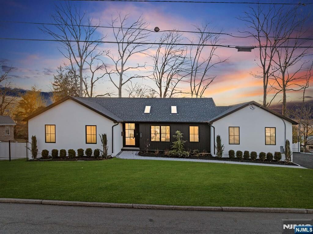 Property Photo:  580 Nordhoff Drive  NJ 07605 