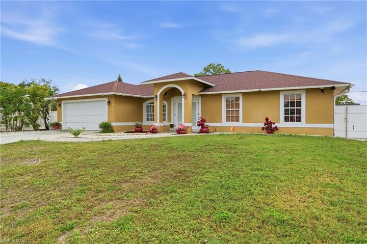 Property Photo:  5378 23rd Ct SW  FL 34116 