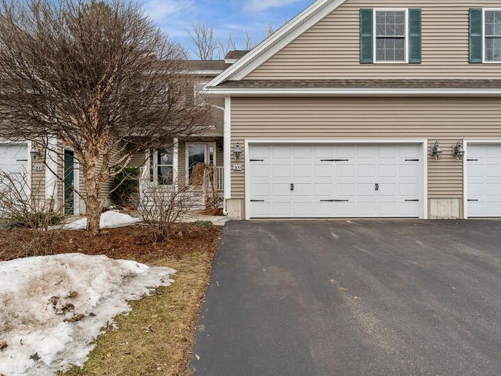 Property Photo: 209 Fox Run VT 05446