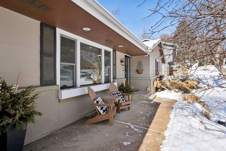 Property Photo:  5604 Highwood Drive  MN 55436 