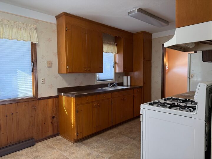 Property Photo:  483 Birmingham Street  MN 55106 