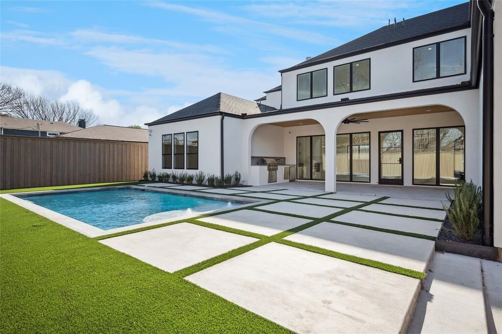 Property Photo:  3341 Dothan Lane  TX 75229 