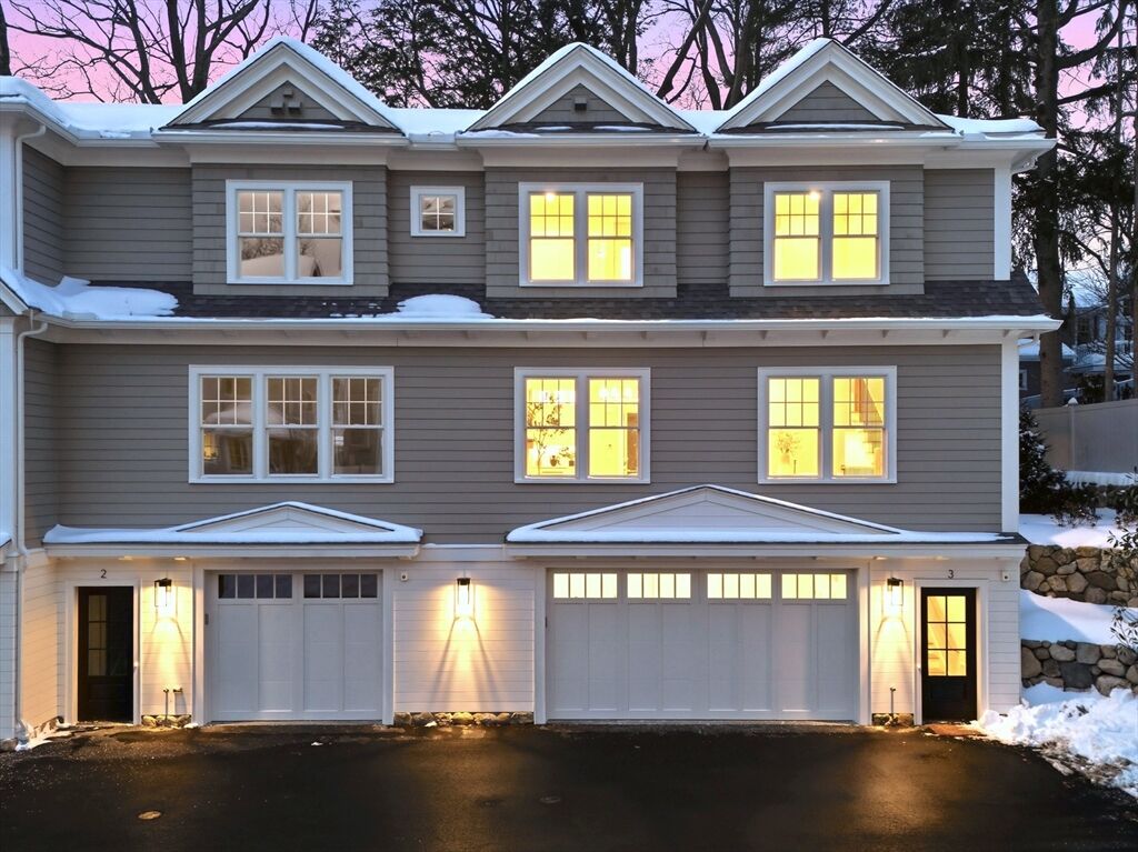 Property Photo:  32 Edgewood Road 3  MA 02420 