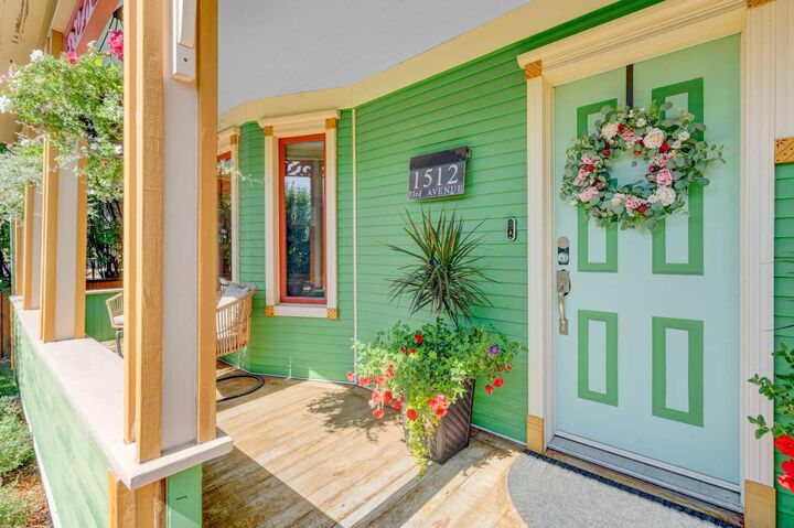 Property Photo:  1512 33 Avenue SW  AB T2T 1Y3 