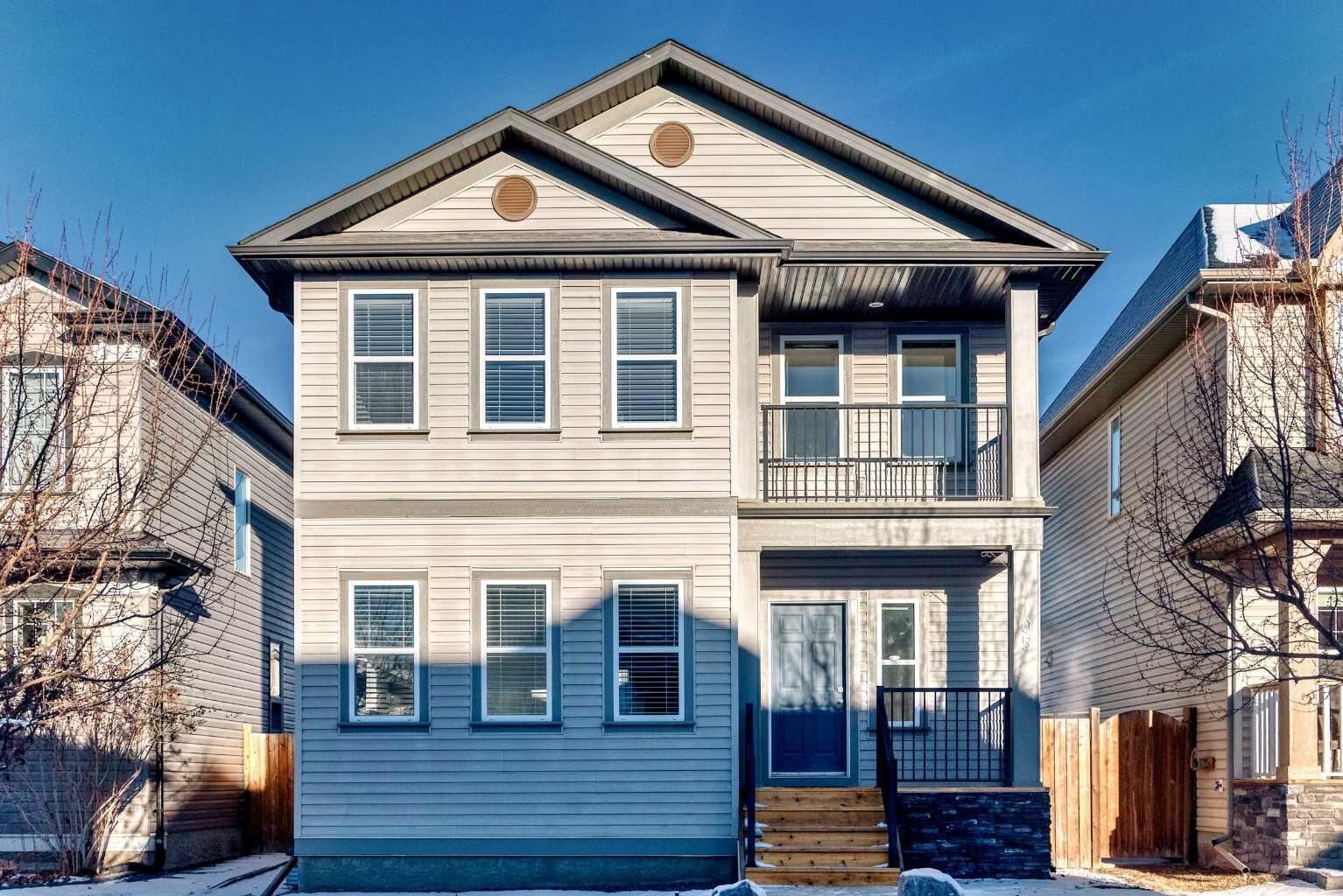 Property Photo:  105 Elgin Meadows Circle SE  AB T2Z 0R9 