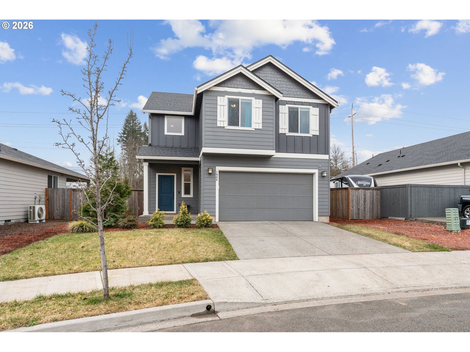 Property Photo: 1806 NE 11th Ave WA 98604