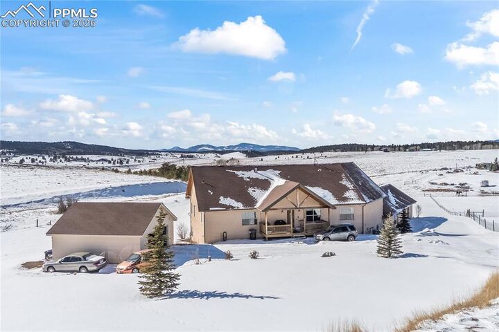Property Photo:  112 Ridge Point Circle  CO 80814 