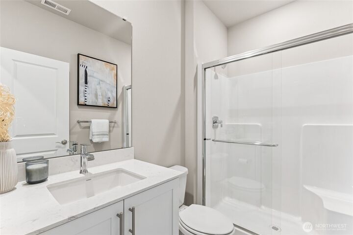 Property Photo:  1124  Clearwater Way SE 53  WA 98045 