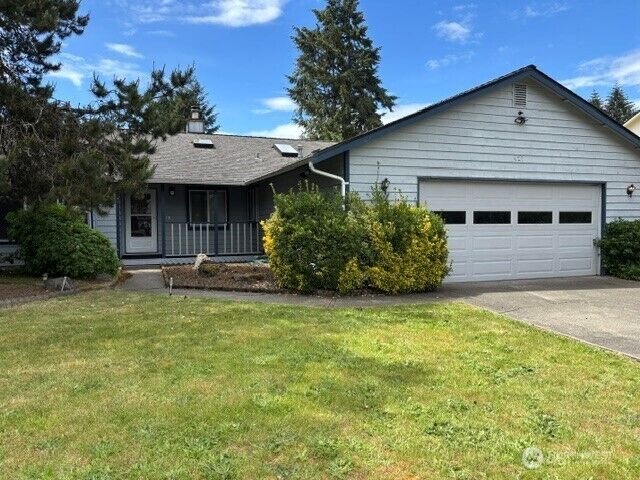 Property Photo:  427  Sawmill Court SE  WA 98513 